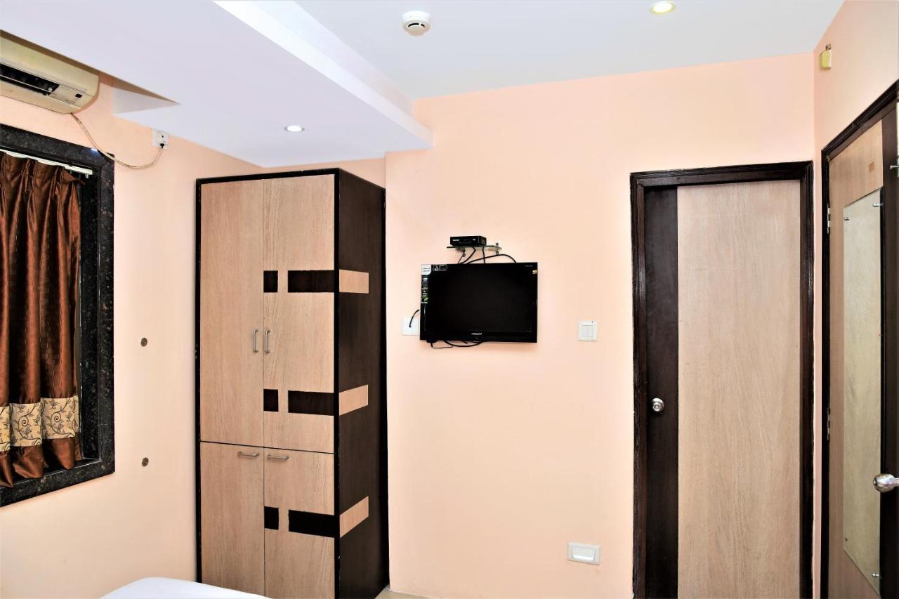 Reliable Inn Колката Екстер'єр фото