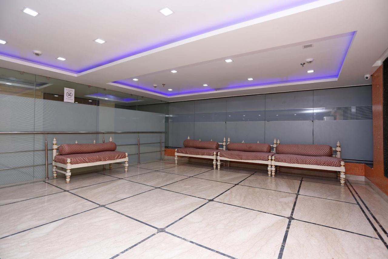 Reliable Inn Колката Екстер'єр фото
