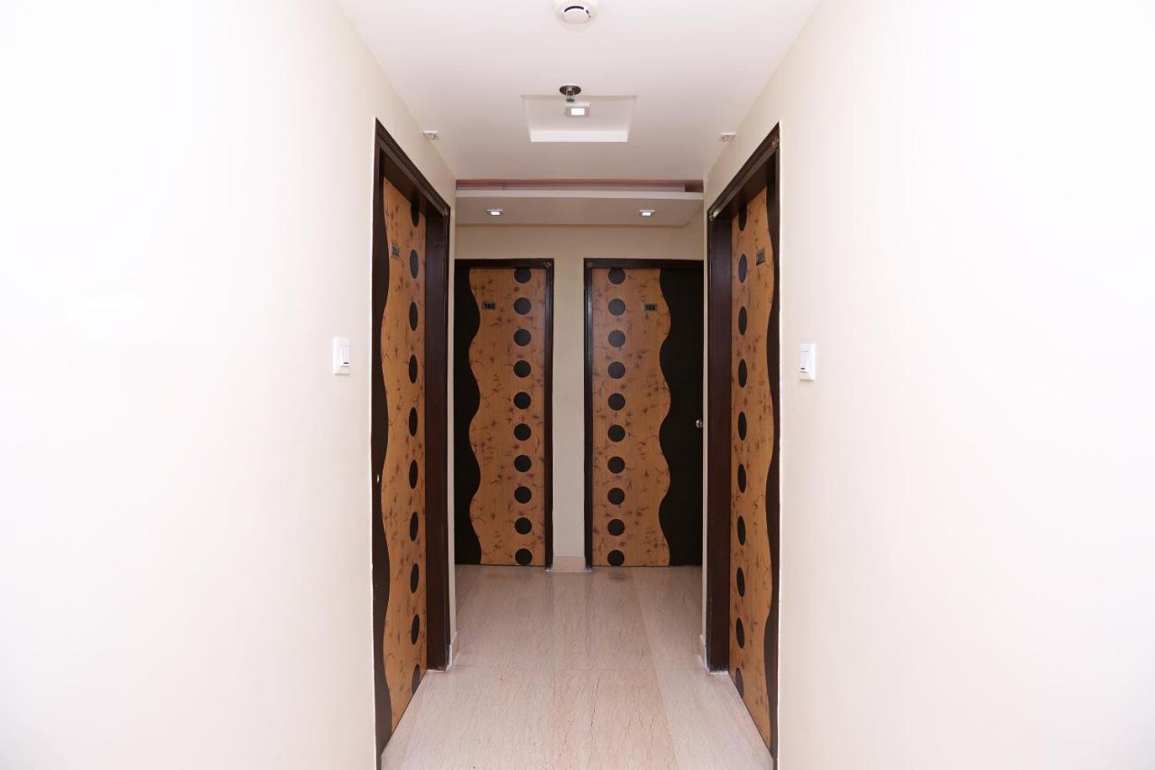 Reliable Inn Колката Екстер'єр фото